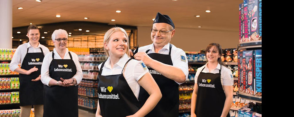 EDEKA-Team im Markt.