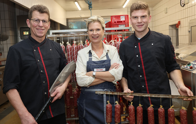 Mitarbeiter der Fleischerei Funke-Schnorbus