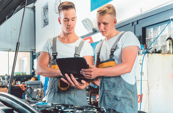 Mitarbeiter der Firma Autohaus Preker GmbH