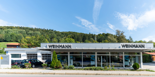 Fassade von Autohaus Weinmann