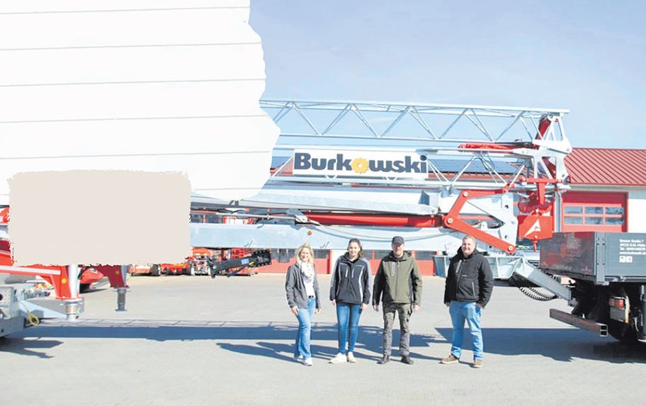 Mitarbeiter bei Burkowski Vermietungs- und Service GmbH