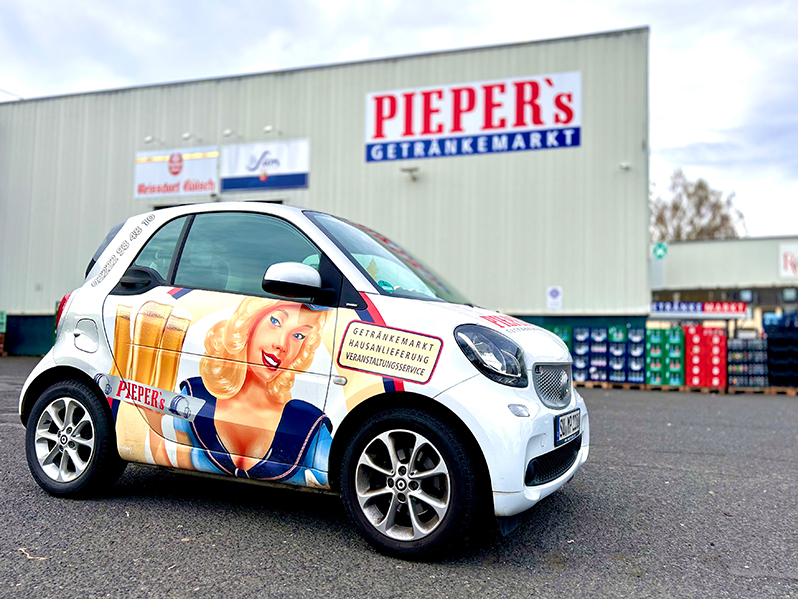 Bedruckter Smart-Kleinwagen
