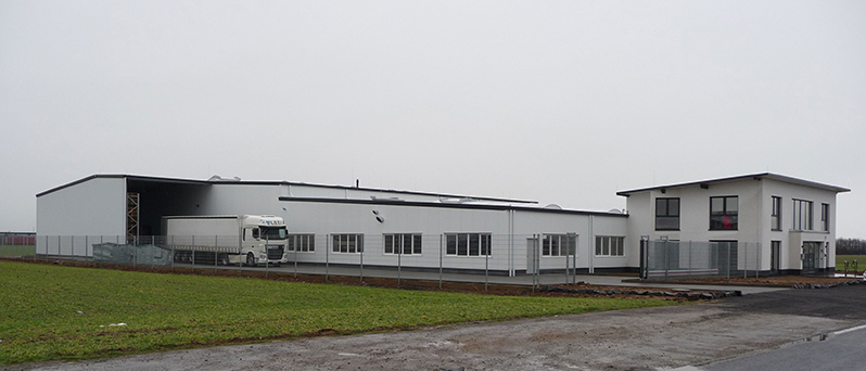 Firmensitz mit Logistikbereich