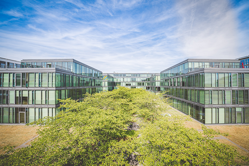 Modernes Bürogebäude