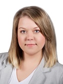 Frau Elina Judt