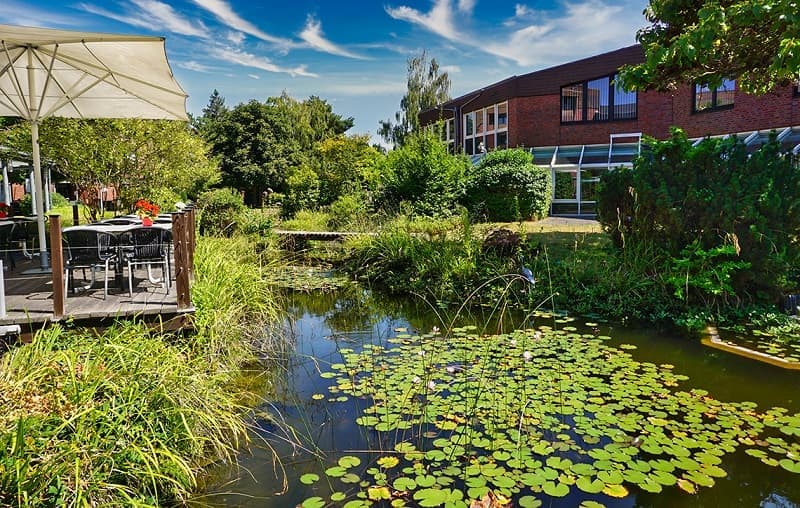 die Terrasse am fluss