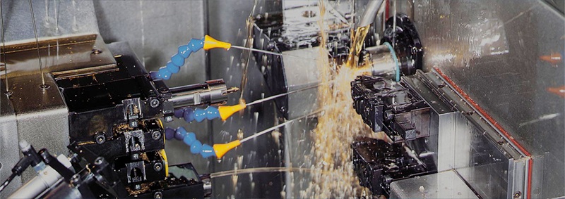 CNC-Maschine bei Bearbeitung