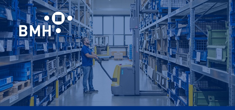 Regale mit Produkten - BMH