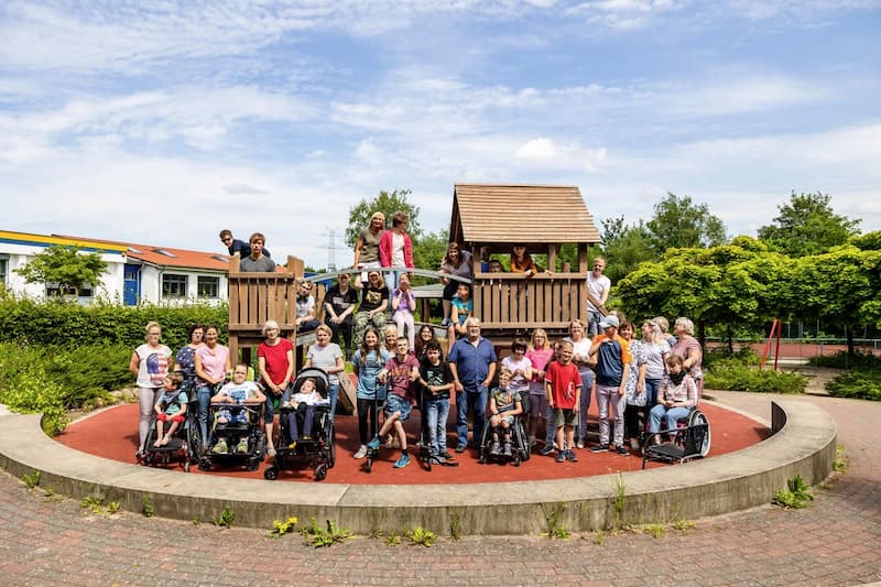 Gruppenfoto - DRK-Landesverband Schleswig-Holstein e. V. DRK Standort Raisdorf