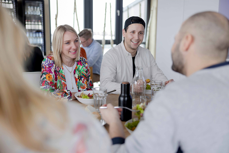 Gemeinsames Mittagessen