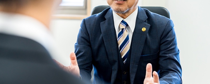 Männer in der Besprechung