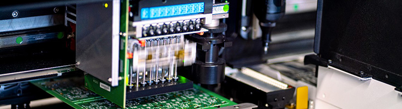 Grüne Leiterplatten in Produktion