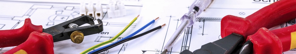 Elektro Thamm - Arbeitsplatz im Elektrohandwerk