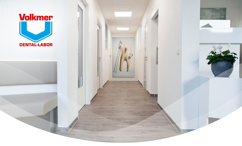 Korridor - Dental-Labor Volkmer GmbH & Co. KG