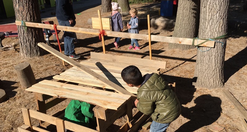 Outdoor-Kreativ-Workshop für Kinder