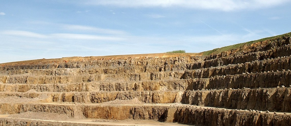 die Gewinnungstätte von Mineralien