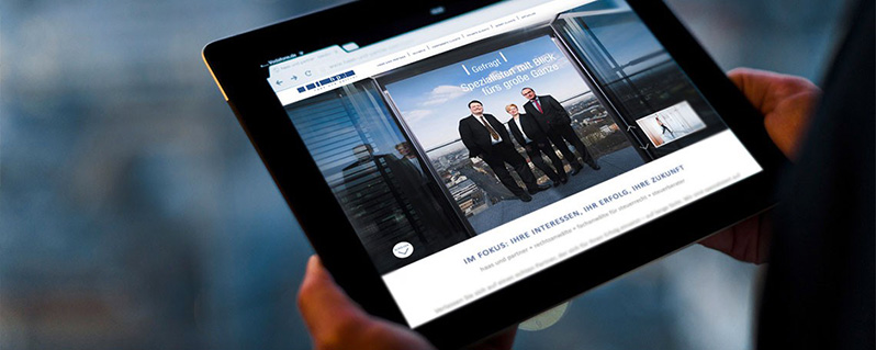 Geschäftspräsentation auf Tablet