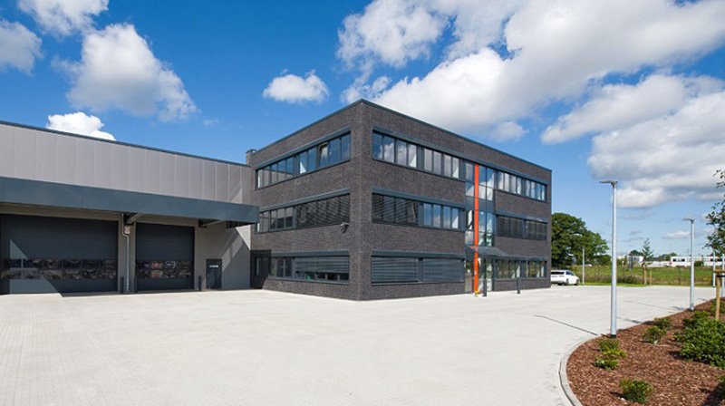 Gebäude und Lager