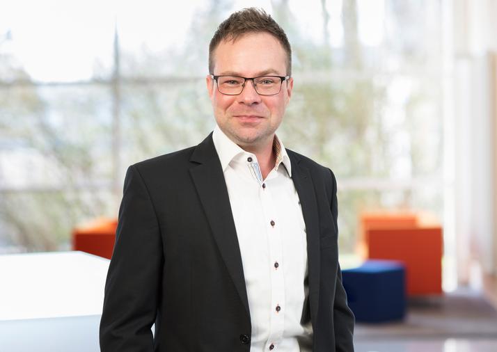 ap_dean-schugendes.jpg ap_dean-schugendes.jpg